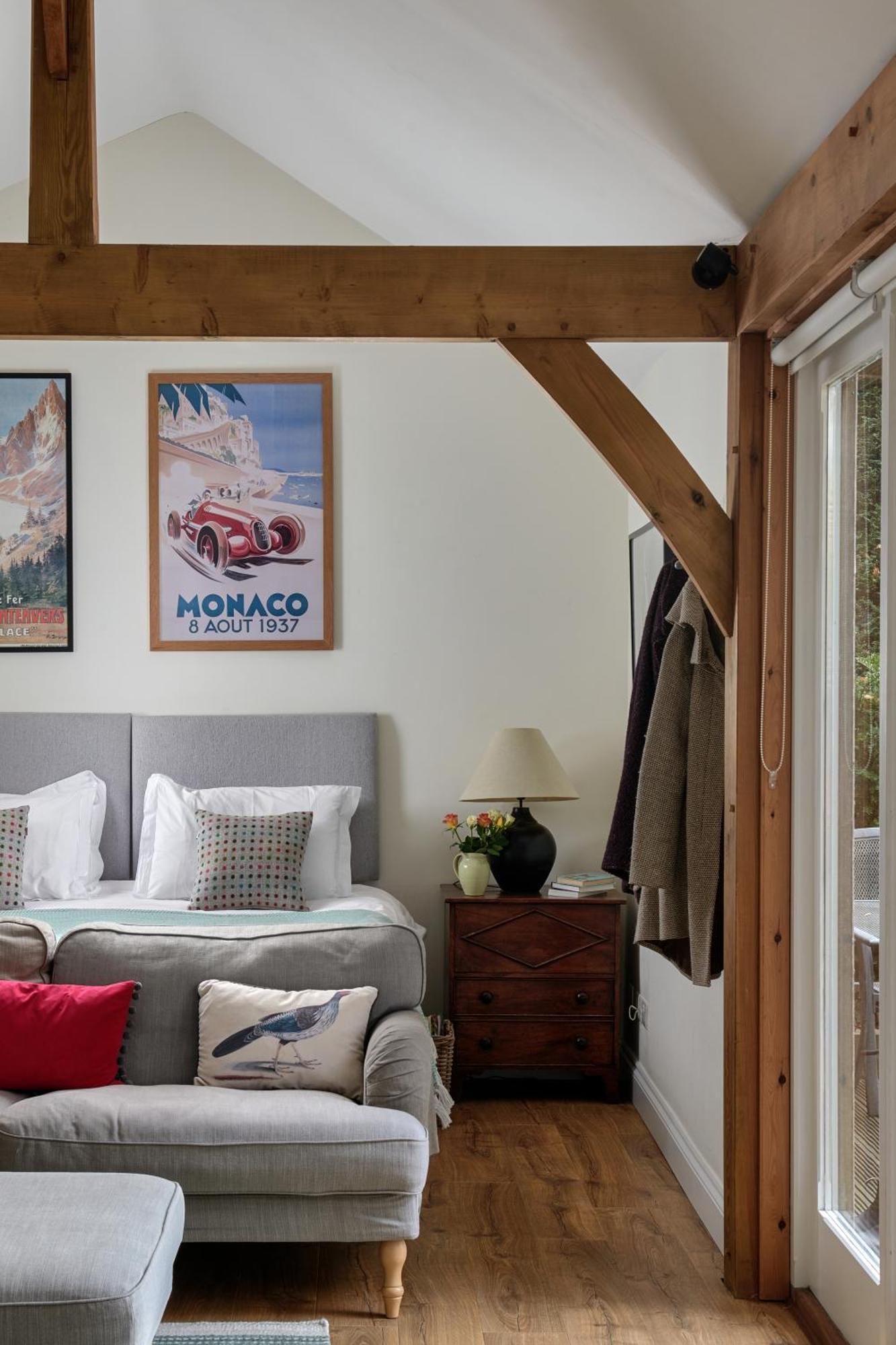 Stunning Cabin With Incredible Views Near Goodwood Rogate Екстериор снимка
